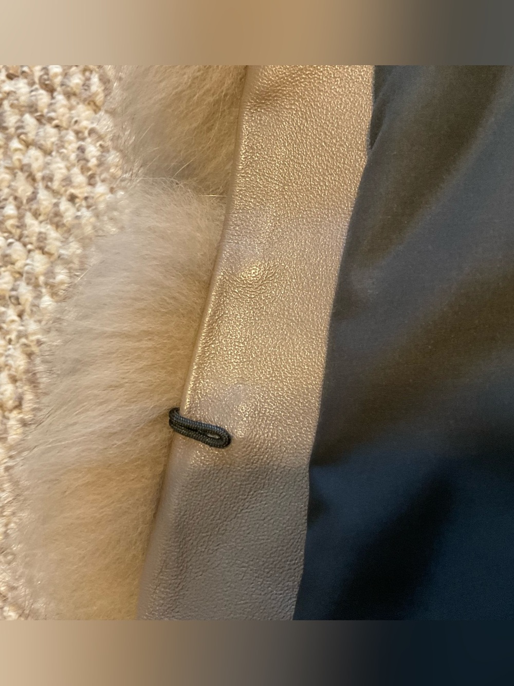 Genuine Fur and Leather Bubble Paneled Jacket - Size Large - Picture 7 of 12